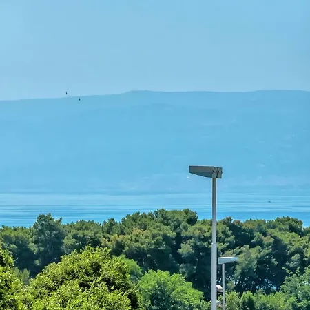 And Luxury 4 Stars Apartment